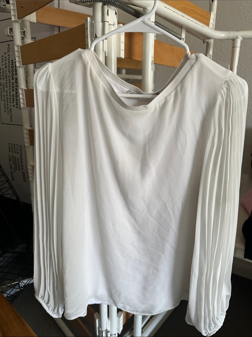Zara White Pleated Long-Sleeve Blouse